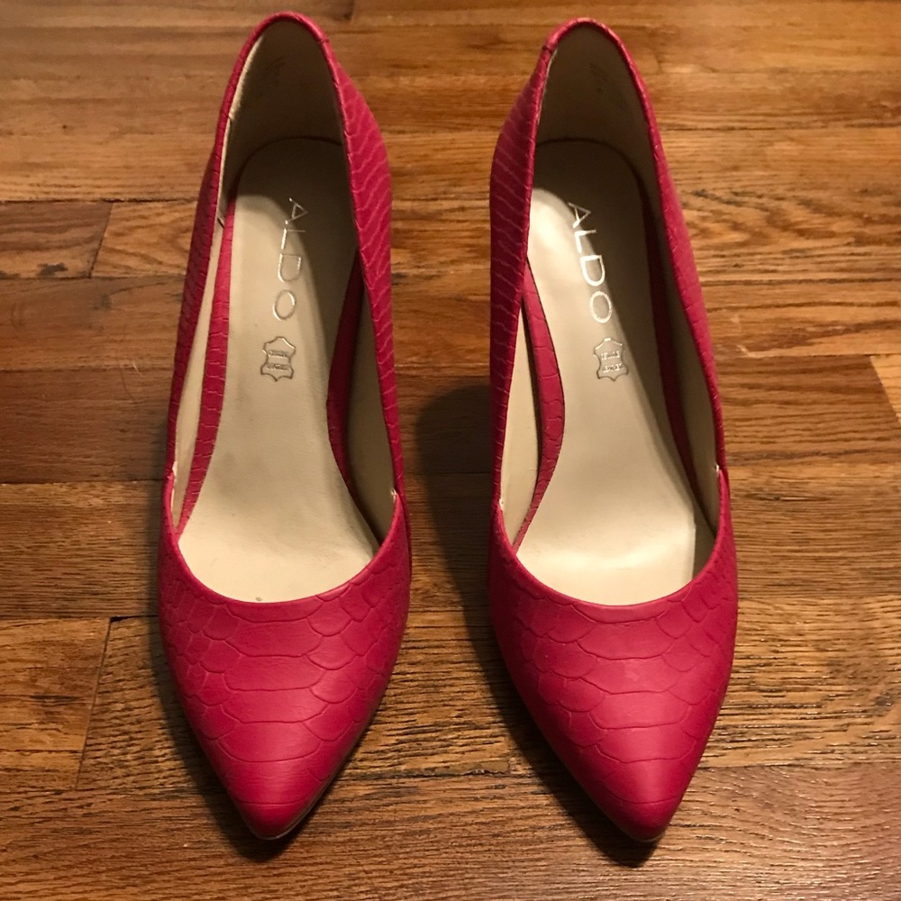 Aldo pink snake print heels